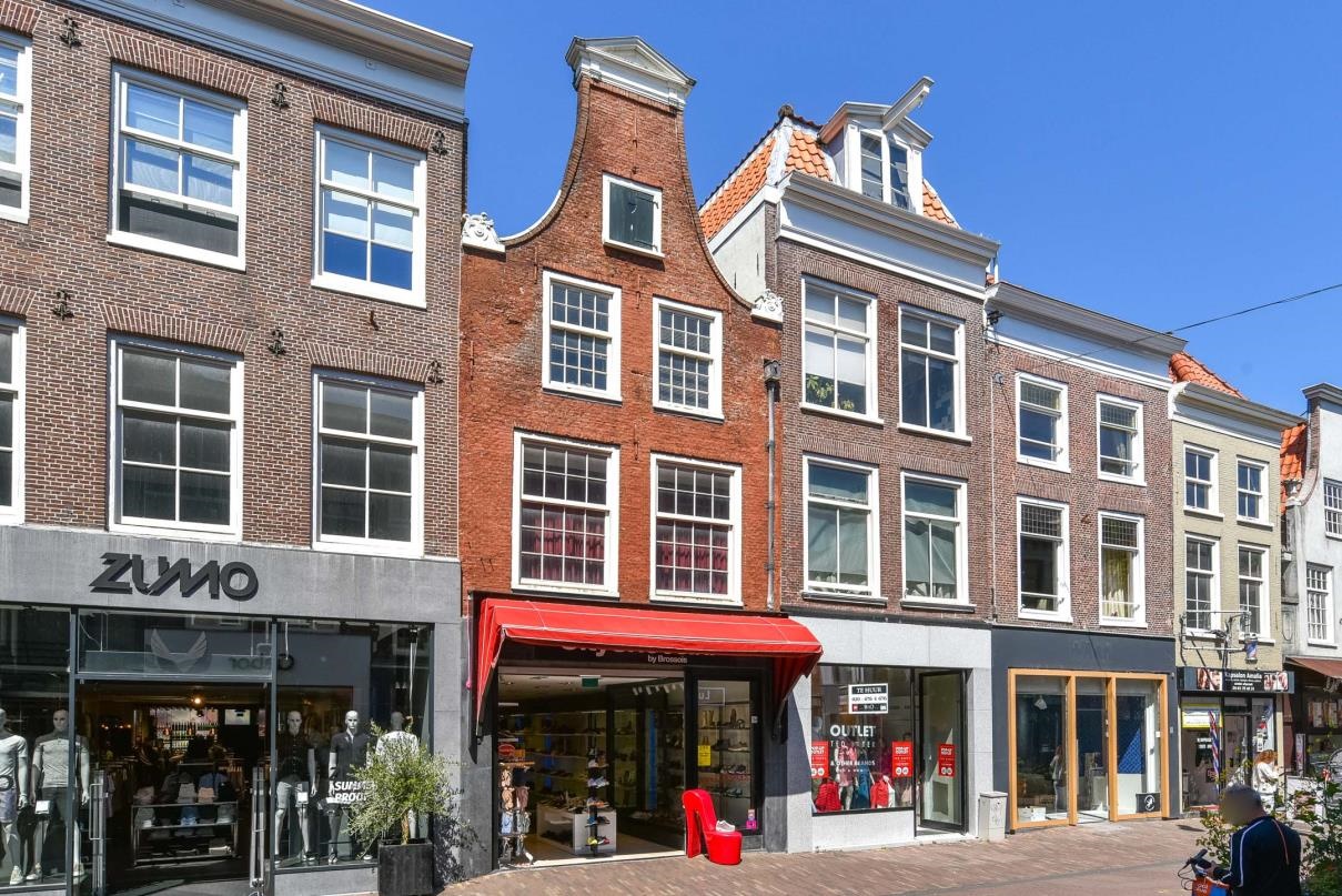 voorzijde