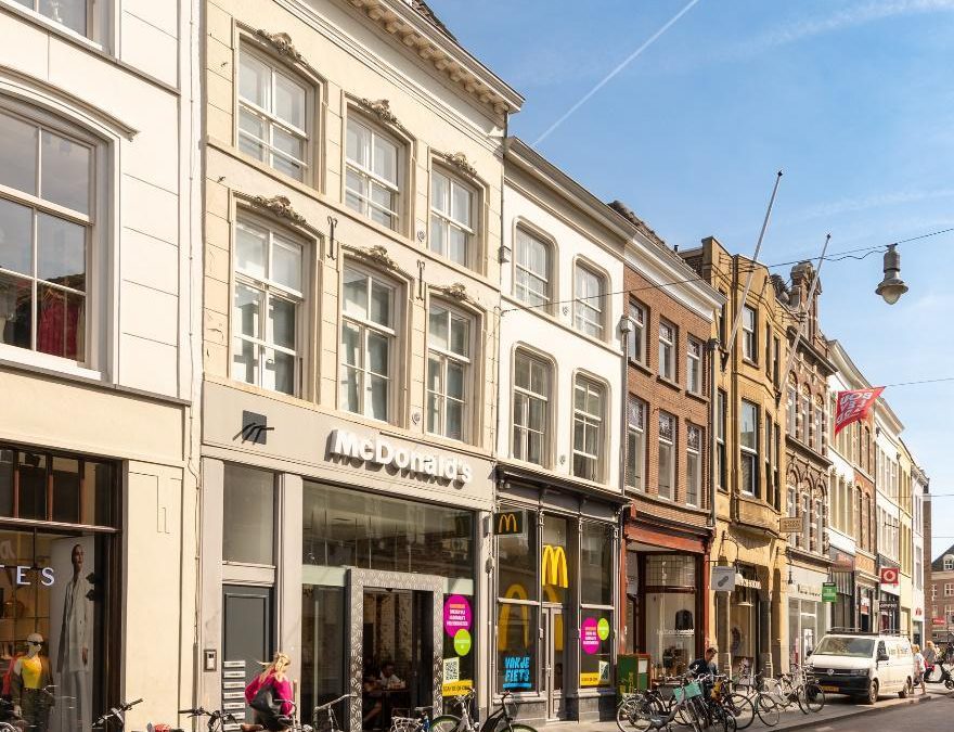 KroesePaternotte bemiddelt bij de verkoop van monumentaal woon- en winkelpand in Den Bosch