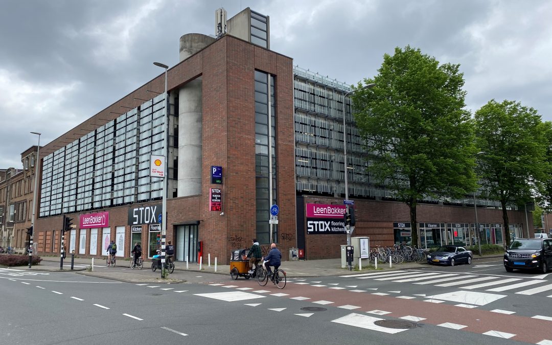 KroesePaternotte verhuurt 835 m² in Amsterdam aan Sanidirect