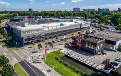 Decathlon naar Akerpoort Outlet & Megastores in Amsterdam