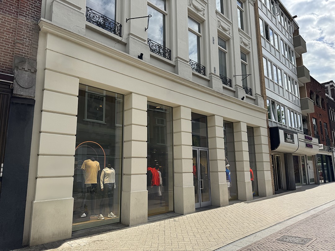 Eindhoven Rechtestraat 53 Adidas