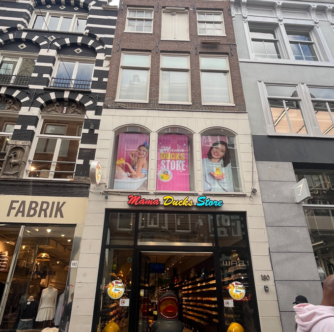 Amsterdam, Kalverstraat 180