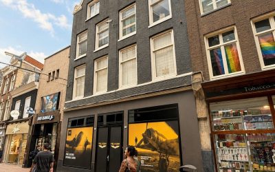 KroesePaternotte verhuurt aan PME Legend op Kalverstraat